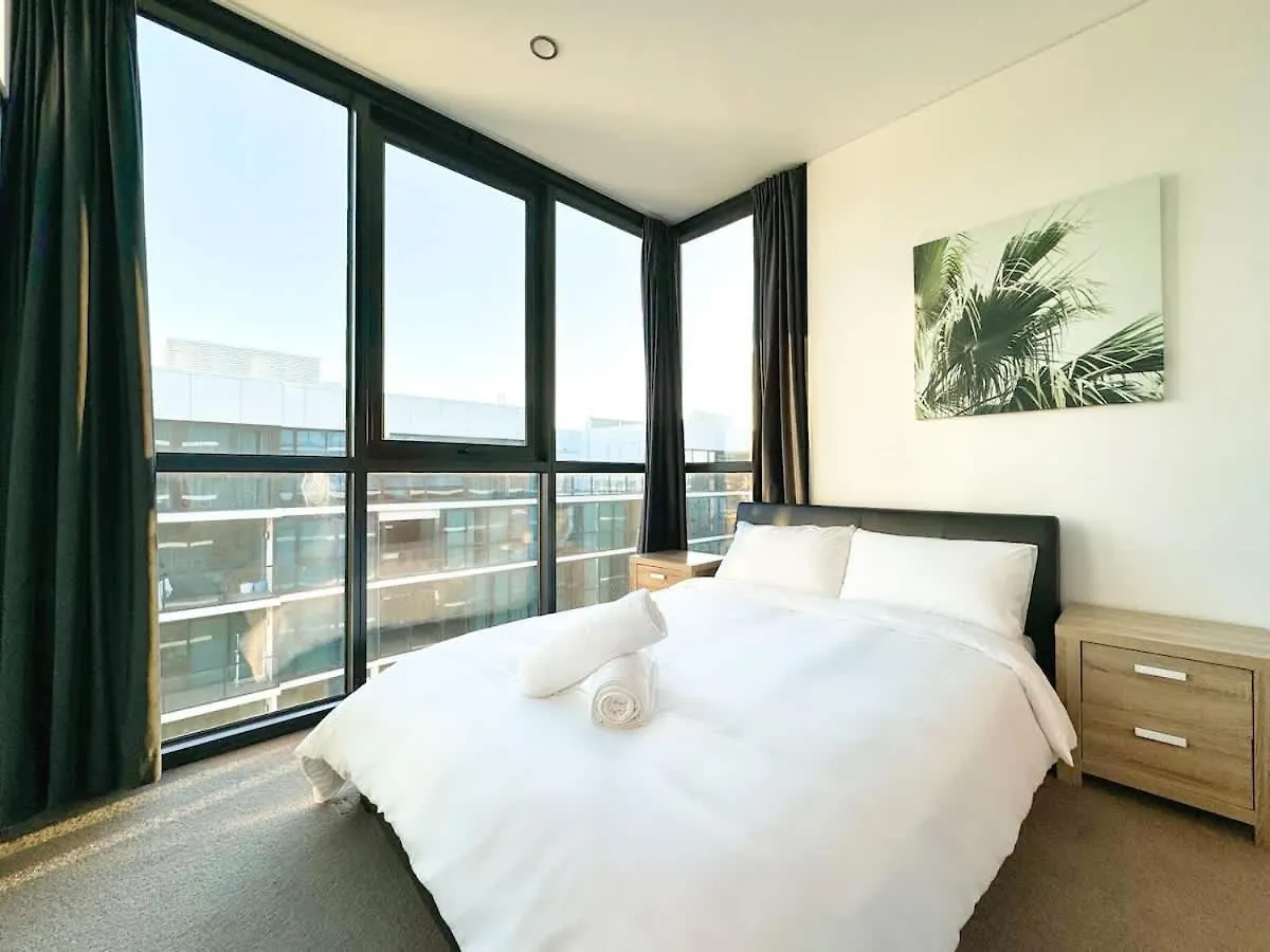 High-Rise Heaven - West Franklin location